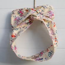 Load image into Gallery viewer, Cottage Posies Petal Headwrap

