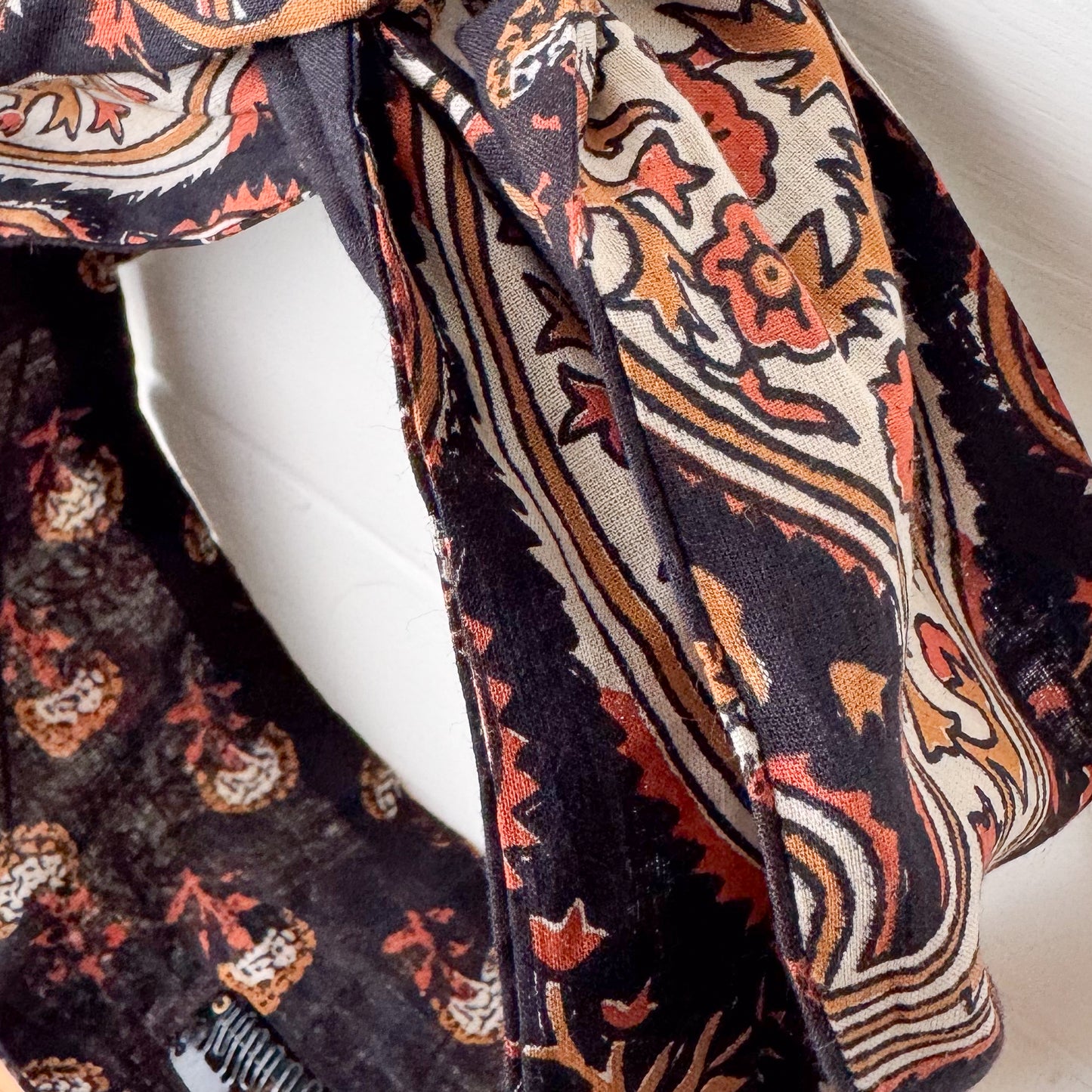 Black Paisley Petal Headwrap
