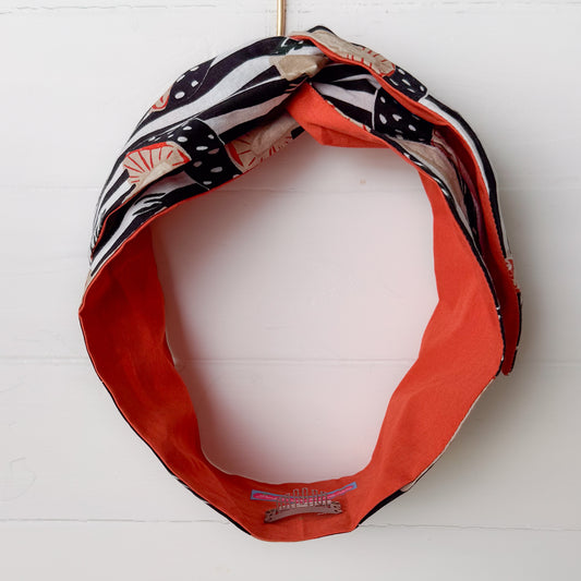 Black Mushrooms Petal Headwrap