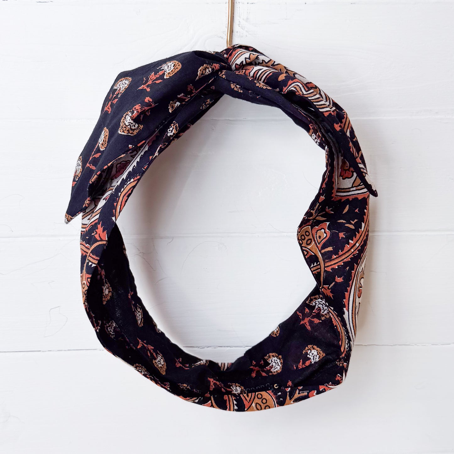 Black Paisley Petal Headwrap