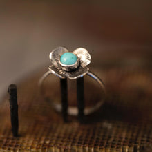 Load image into Gallery viewer, Turquoise Buttercup Ring
